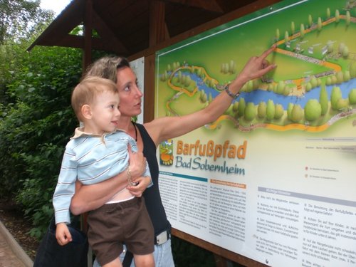 ... auf zum Barfusspfad